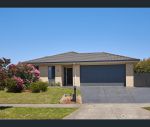 thumbnail-3-peppercorn-crescent-warragul-vic-3820-1