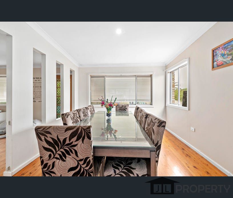 11 Craig Avenue, Oxley Park, NSW 2760