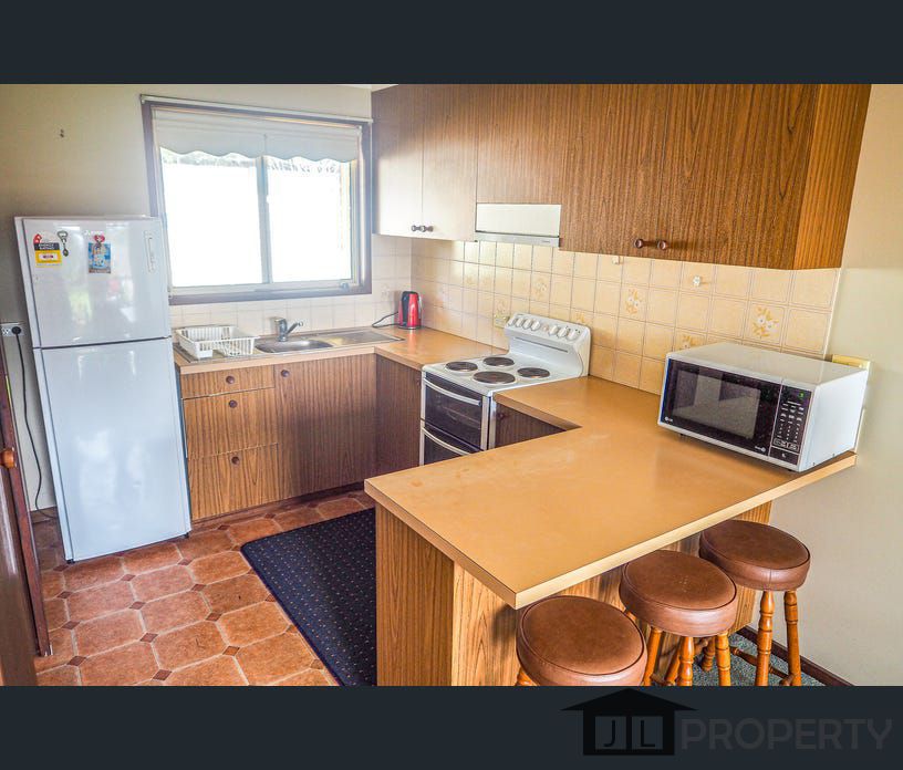 2B Fitzroy Street, Heywood, Vic 3304