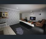 thumbnail-9-hilton-court-richmond-hill-qld-4820-3