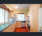 thumbnail-id21126353209-carmody-rd-st-lucia-qld-4067-1