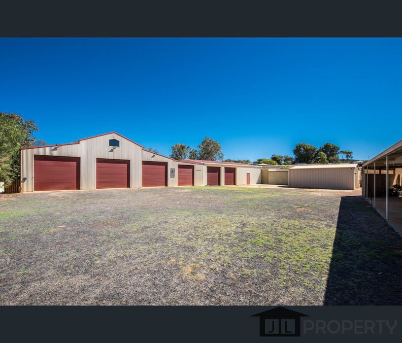 5 Mills Road, Moresby, WA 6530