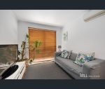 thumbnail-10-braeside-drive-launching-place-vic-3139-9