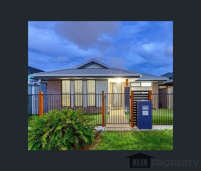 19 Watarrka Avenue, Fitzgibbon, Qld 4018
