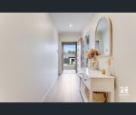 thumbnail-4-trefoil-close-denham-court-nsw-2565-2