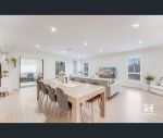 thumbnail-4-trefoil-close-denham-court-nsw-2565-10