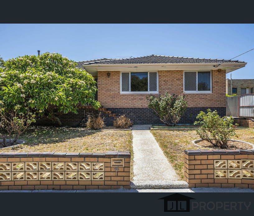 4 Porter Street, Beaconsfield, WA 6162