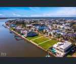 thumbnail-19-knightsbridge-parade-west-sovereign-islands-qld-4216-0