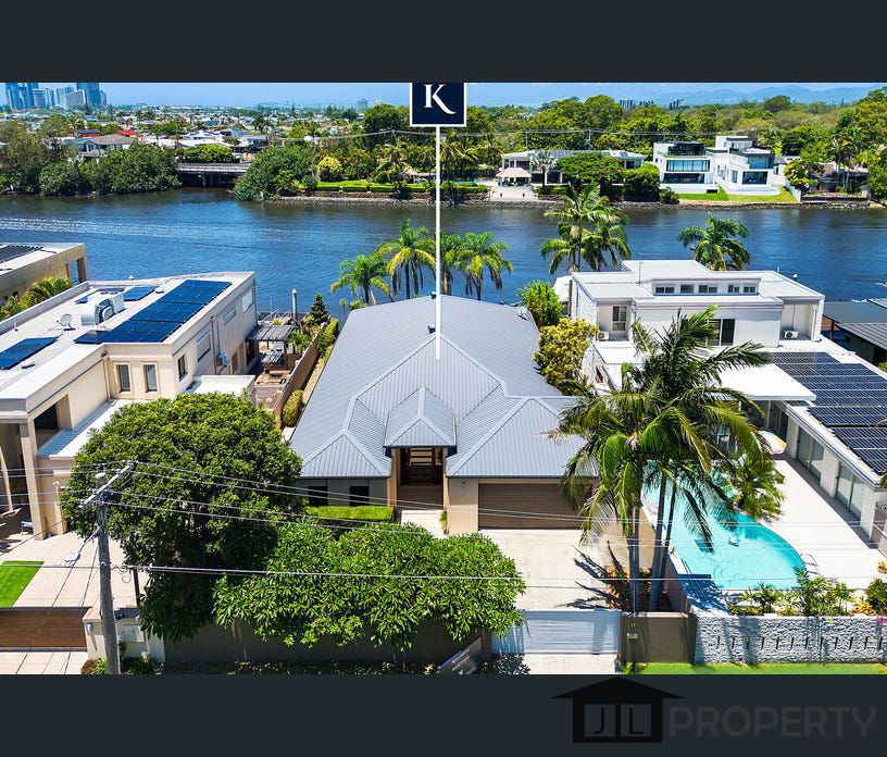 11 La Spezia Court, Isle Of Capri, Qld 4217