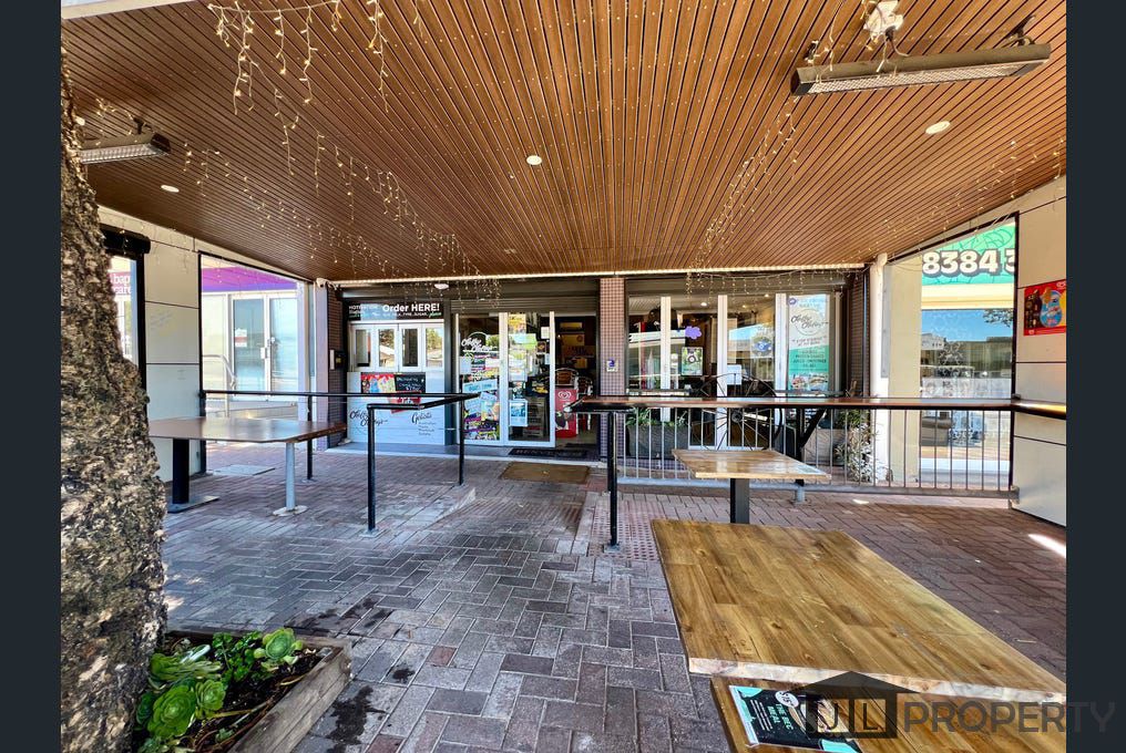 32A Beach Road,Christies Beach, SA 5165