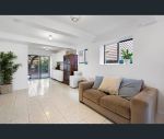 thumbnail-196-sibley-road-wynnum-west-qld-4178-7