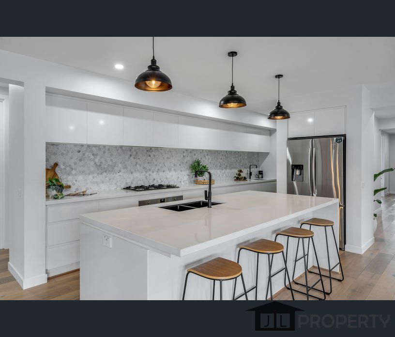 26 Arran Street, Gisborne, Vic 3437