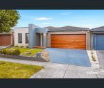 thumbnail-15-paso-grove-clyde-north-vic-3978-2