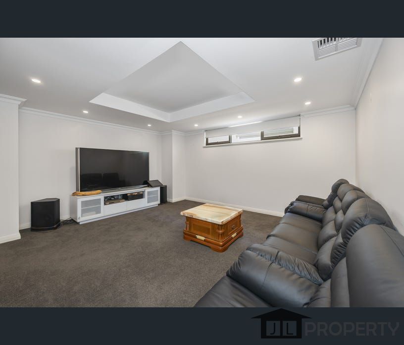 10 Egretta Dr, Waterford, WA 6152