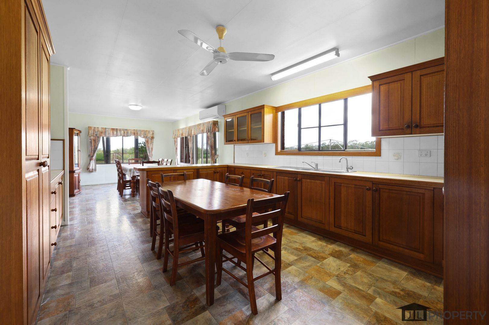 2418 Sarina Homebush Road, Homebush QLD 4740