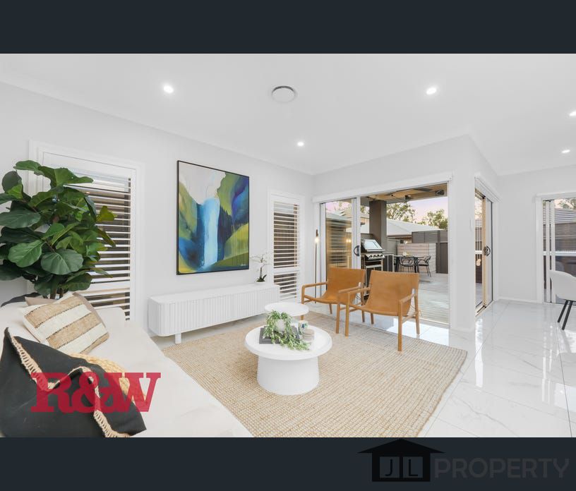 6 Mimosa Street, Gregory Hills, NSW 2557