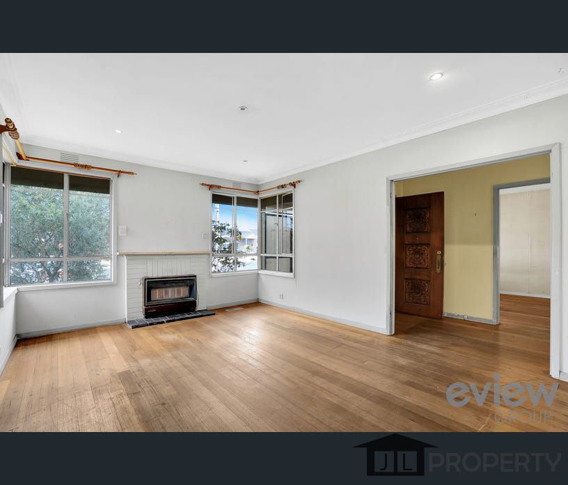 4 Rainsford St, Werribee, Vic 3030