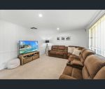 thumbnail-11-yarraga-place-hillvue-nsw-2340-4