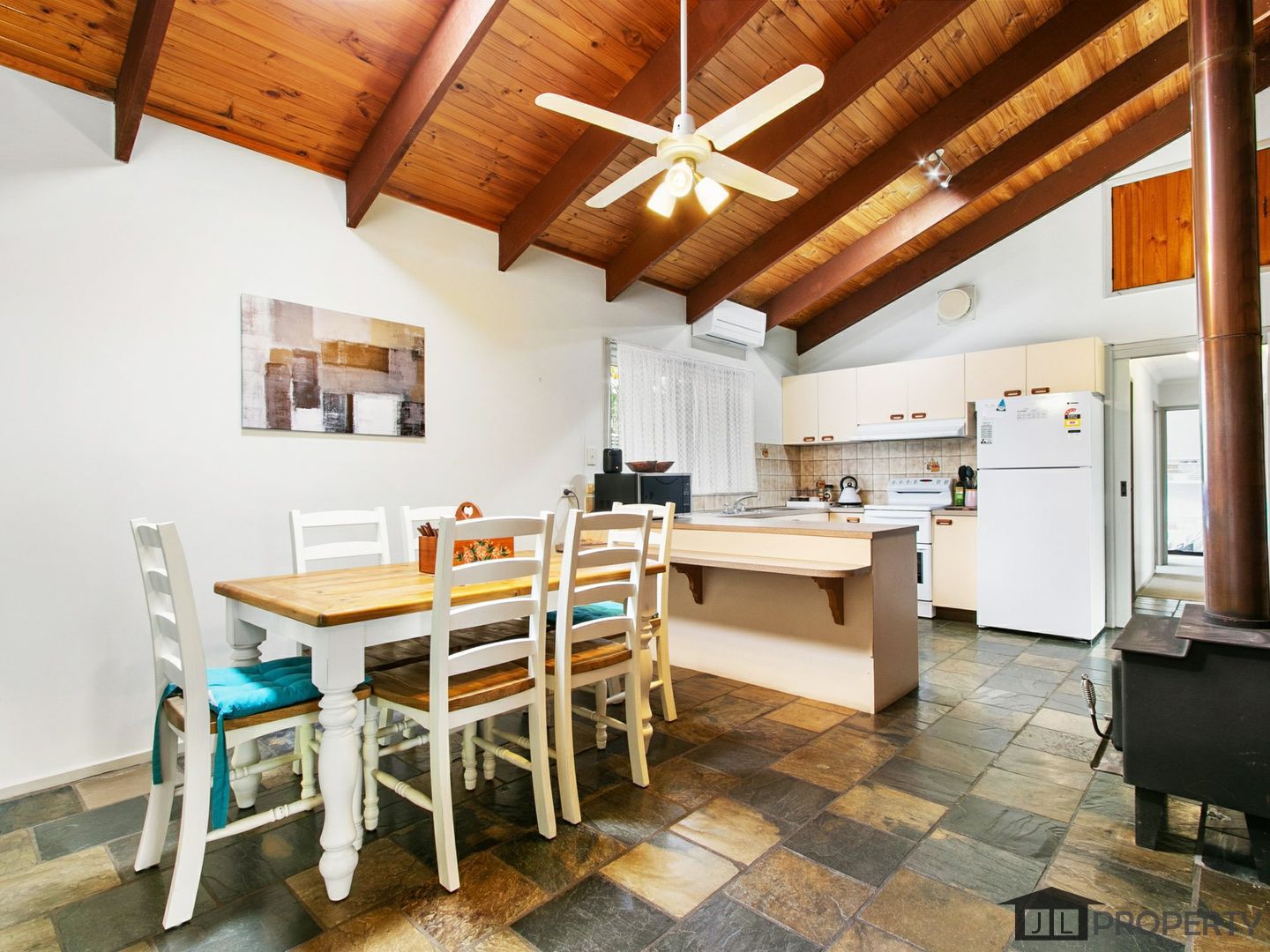 13 Newton Close, Paynesville VIC 3880