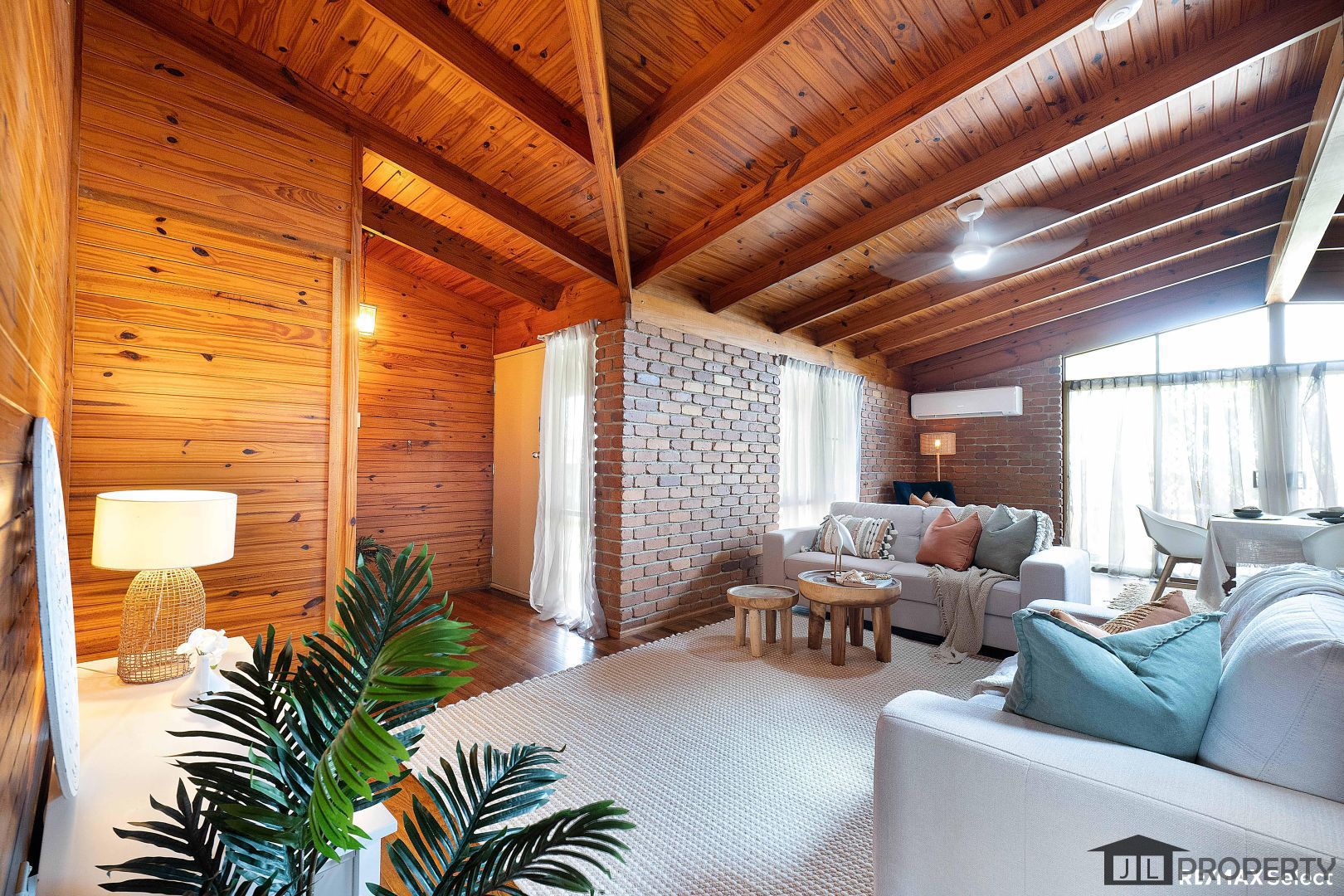 18 Lambrook Court, Alexandra QLD 4740