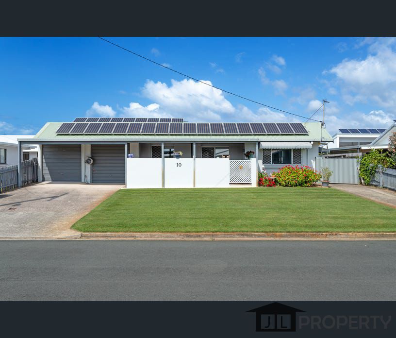 10 Langura Street, Warana, Qld 4575