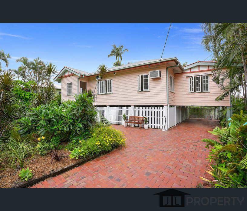 61 Queens Road, Hermit Park, Qld 4812