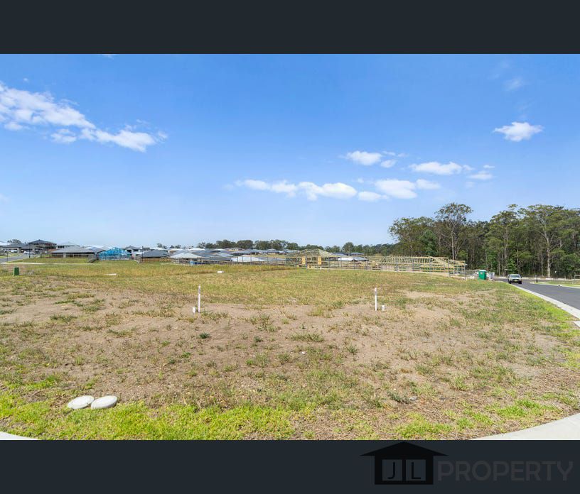 11 Ellipse Circuit, Chisholm, NSW 2322