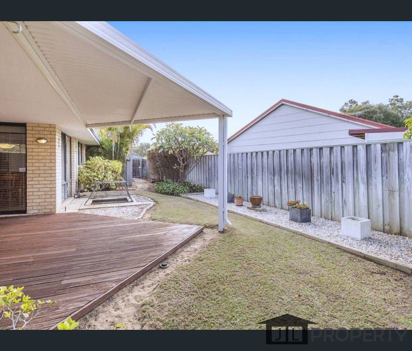 10 Otago Pass, Meadow Springs, WA 6210