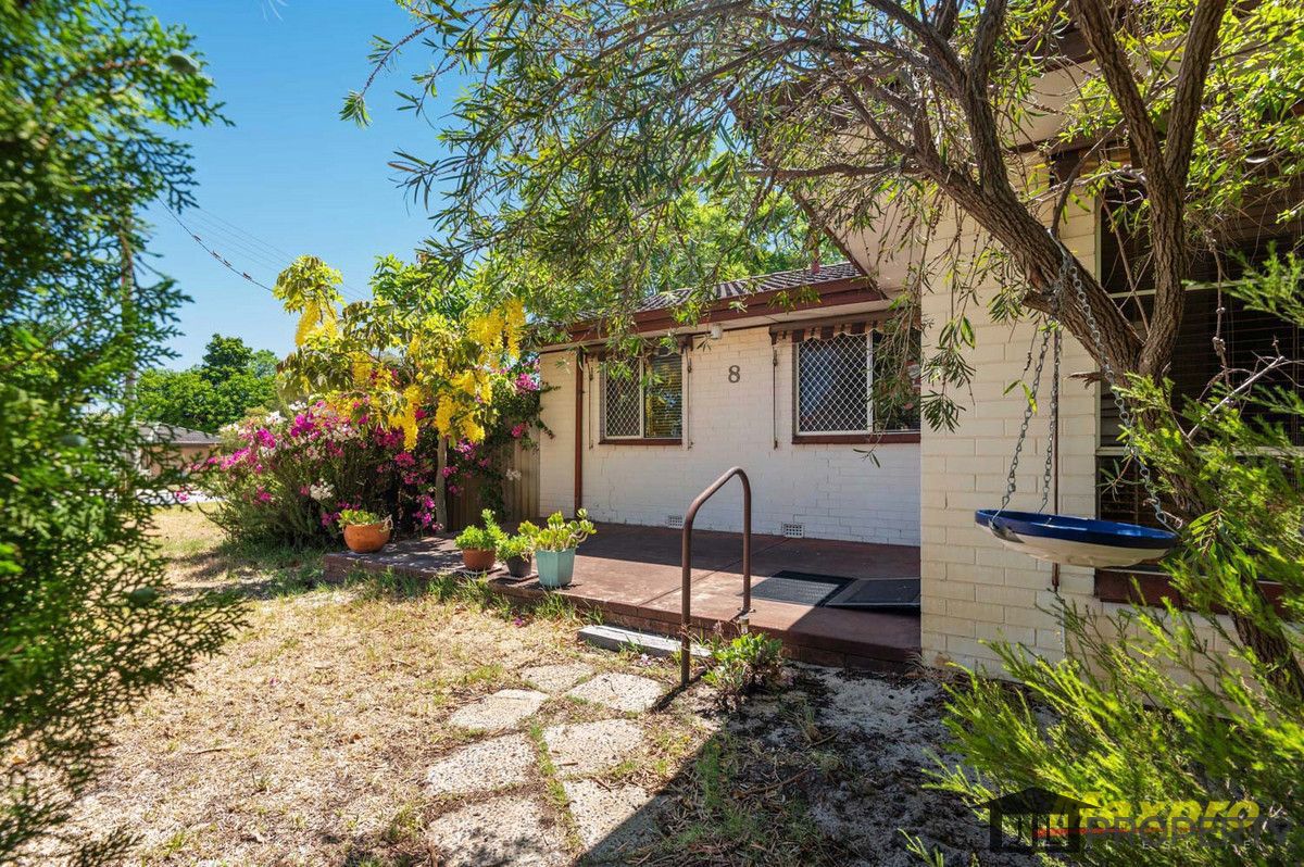 8 Meyrick Way, Langford WA 6147