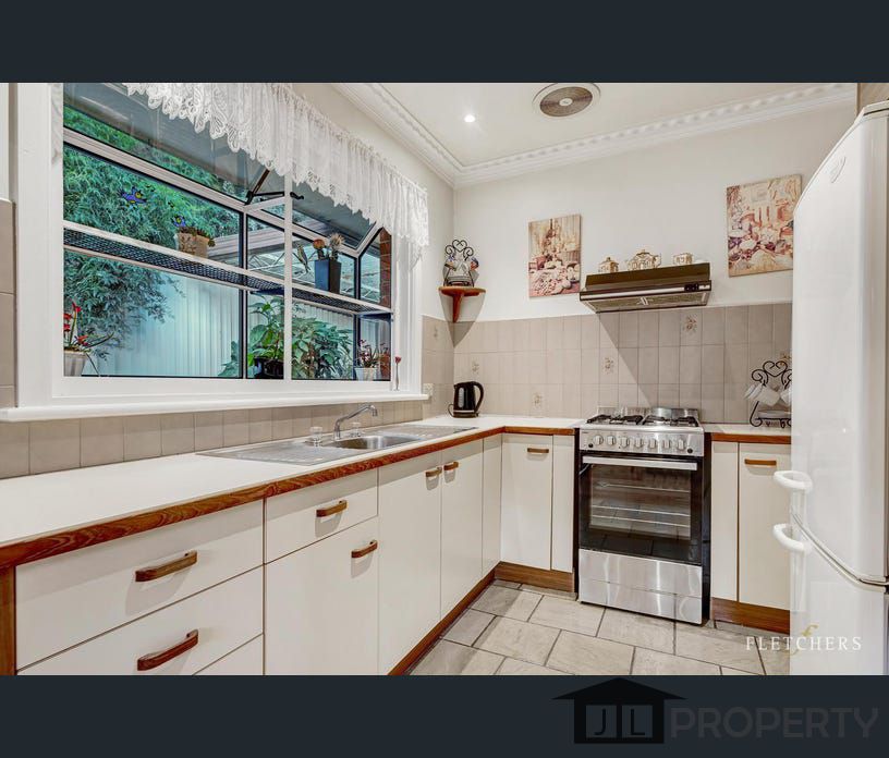 2 Glenvale Road, Ringwood North, Vic 3134