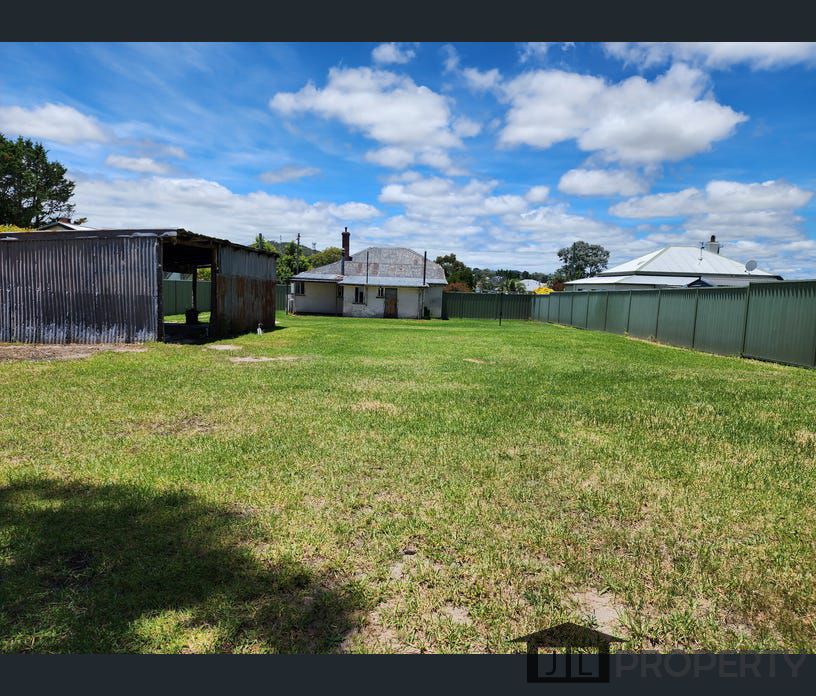 18 Symes St, Stanthorpe, Qld 4380