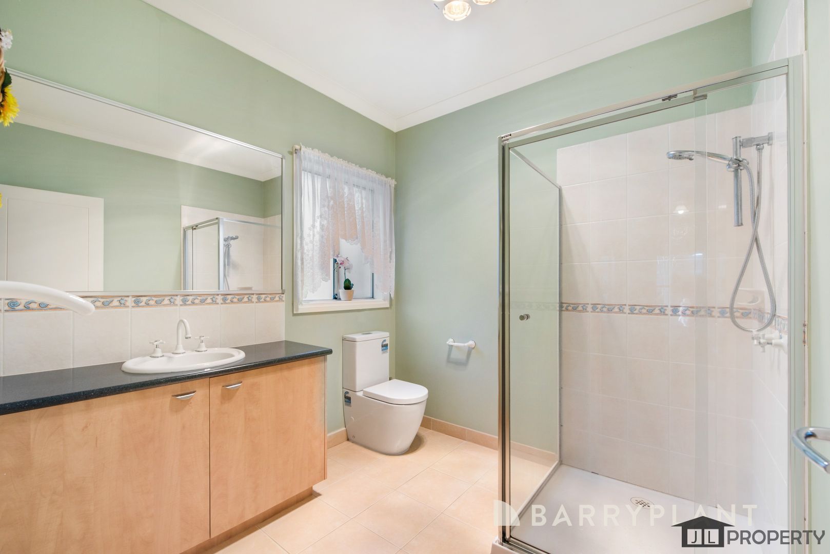 2 Burrumbeet Court, Manor Lakes VIC 3024