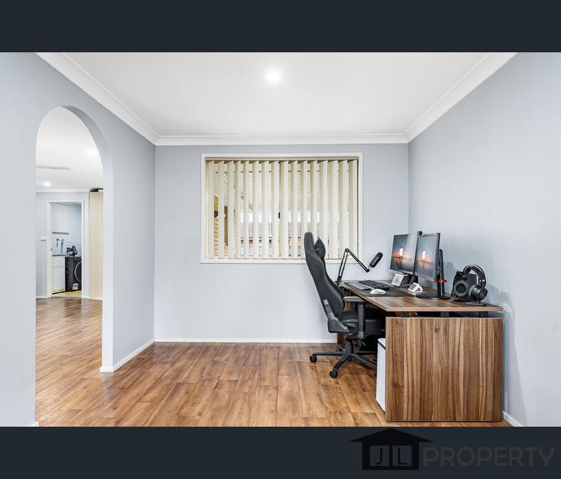 14 Beyer Place, Currans Hill, NSW 2567