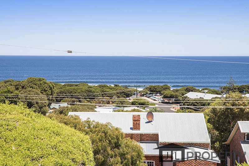 23 Hammond Road, Yallingup WA 6282