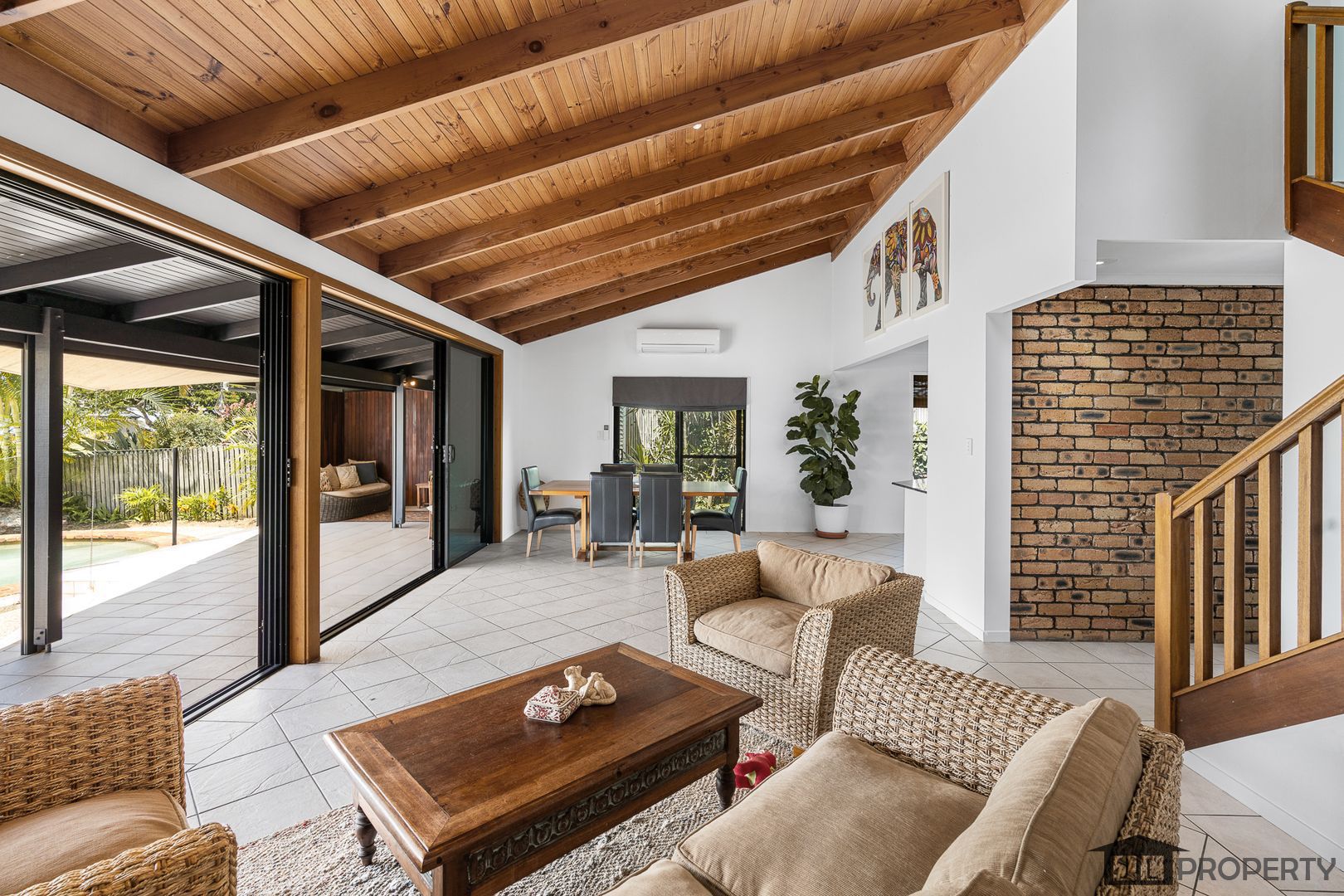 61 Endeavour Esplanade, Newport QLD 4020