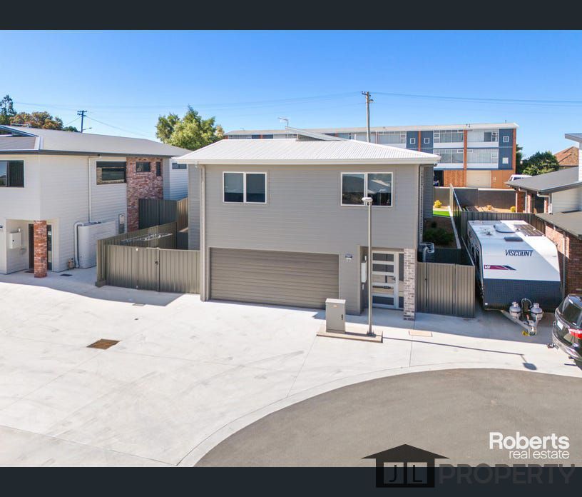 17/169 Steele Street, Devonport, Tas 7310