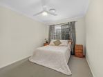 thumbnail-27-canopus-street-bridgeman-downs-qld-4035-10