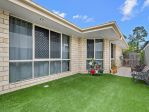 thumbnail-27-canopus-street-bridgeman-downs-qld-4035-12