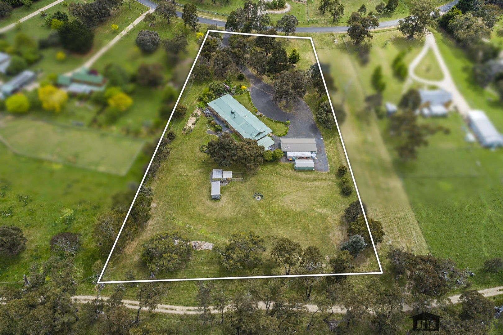 83 Woodvale Crescent, Lancefield VIC 3435