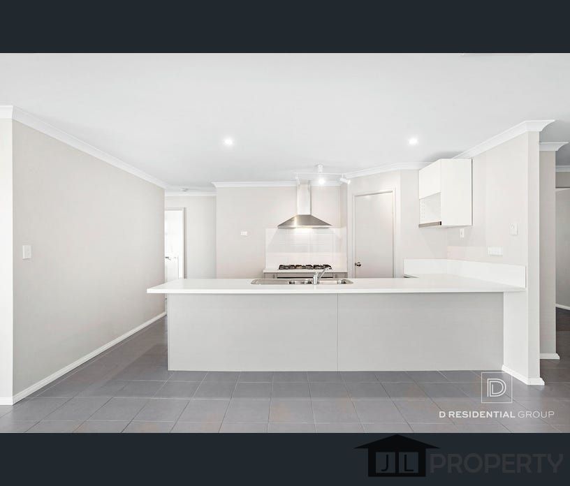 6 Clairault Rise, Pearsall, WA 6065