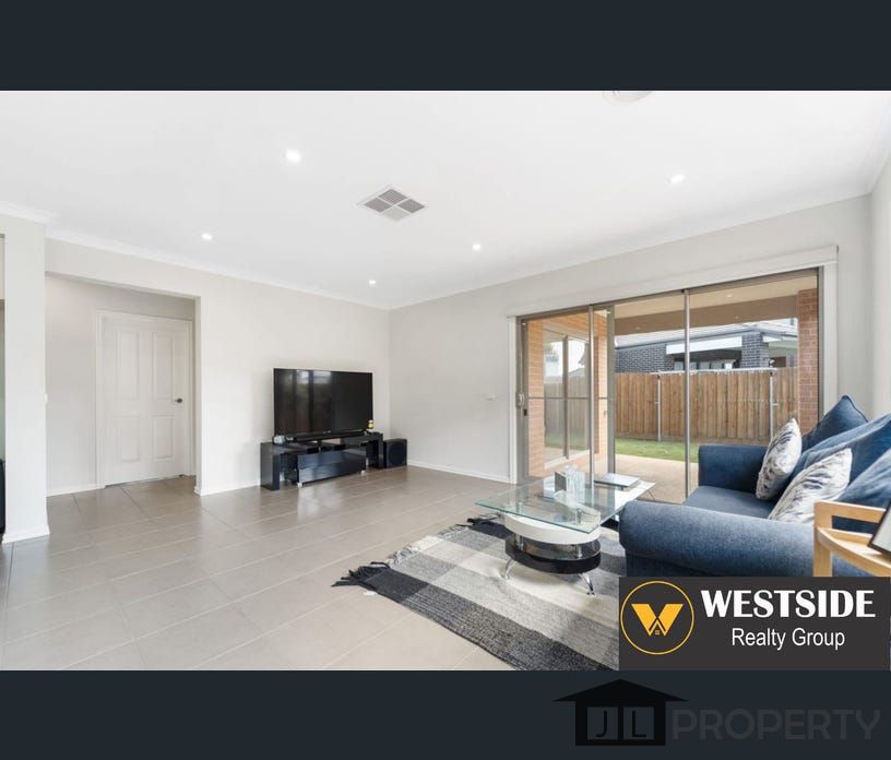 16 Gilderton Esplanade, Aintree, Vic 3336