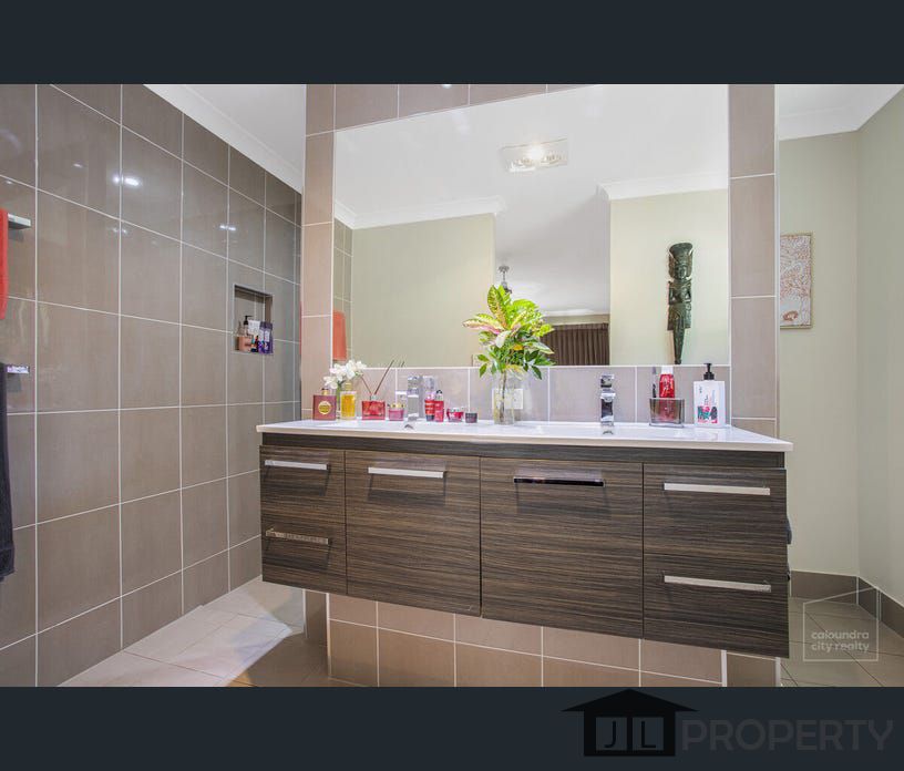 20 Buccleugh Street, Moffat Beach, Qld 4551