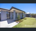 thumbnail-11-grassdale-parkway-ellenbrook-wa-6069-2