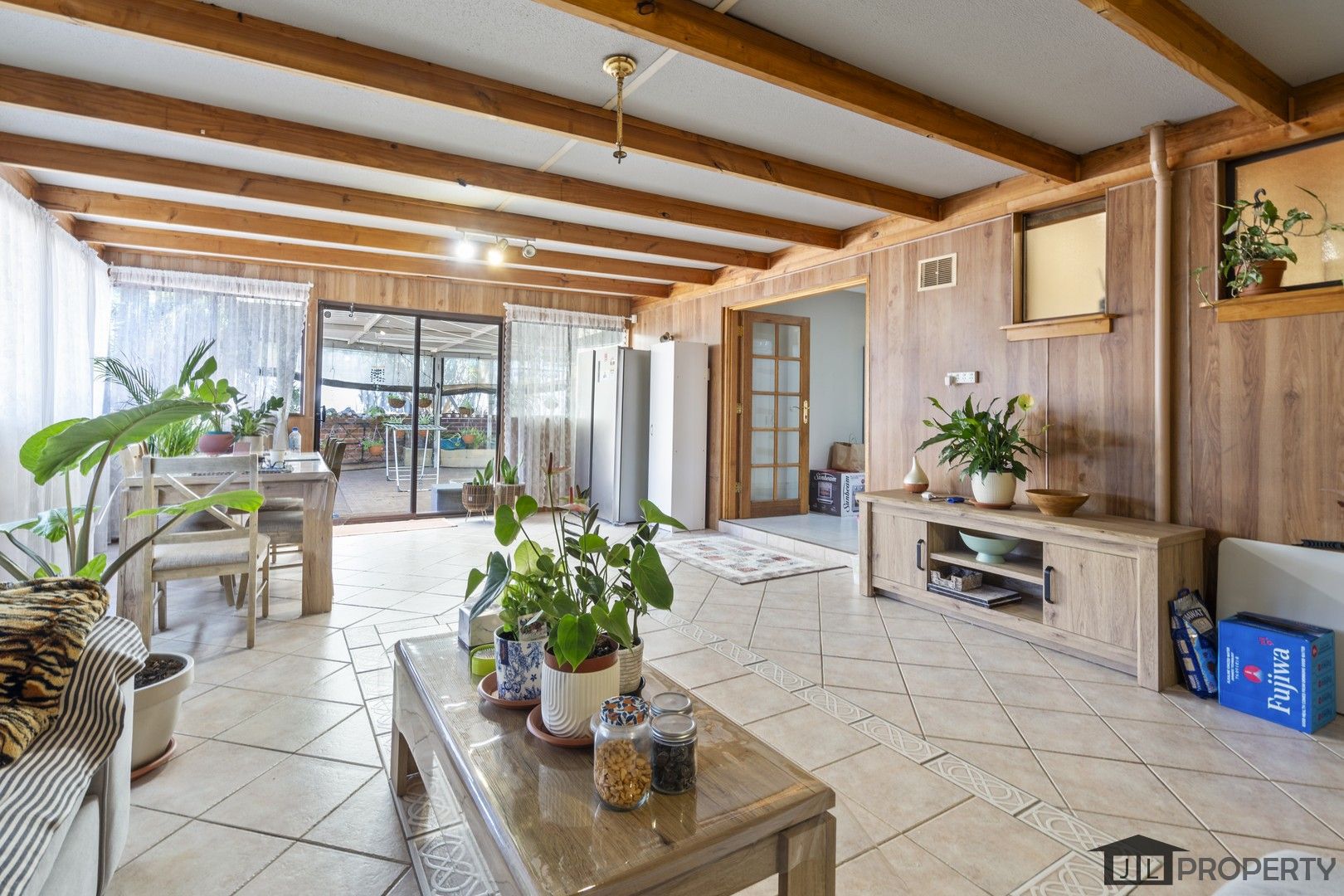 16 Tremlett Street, Thornlie WA 6108