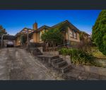 thumbnail-5-rubicon-crescent-doncaster-vic-3108-0