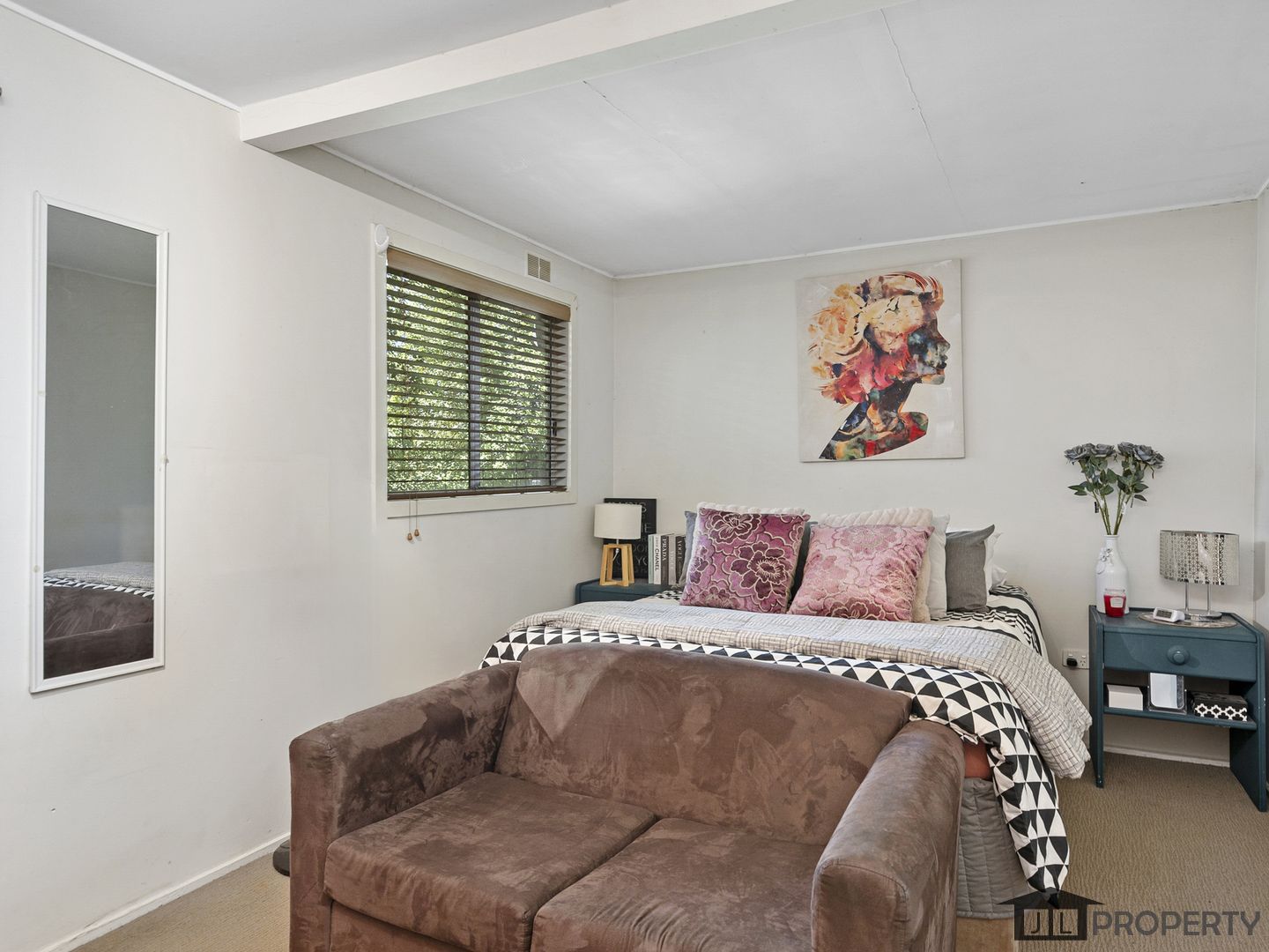 57 GORDON CRESCENT, Seymour VIC 3660