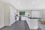 thumbnail-15-cerbera-bend-cranbourne-north-vic-3977-4