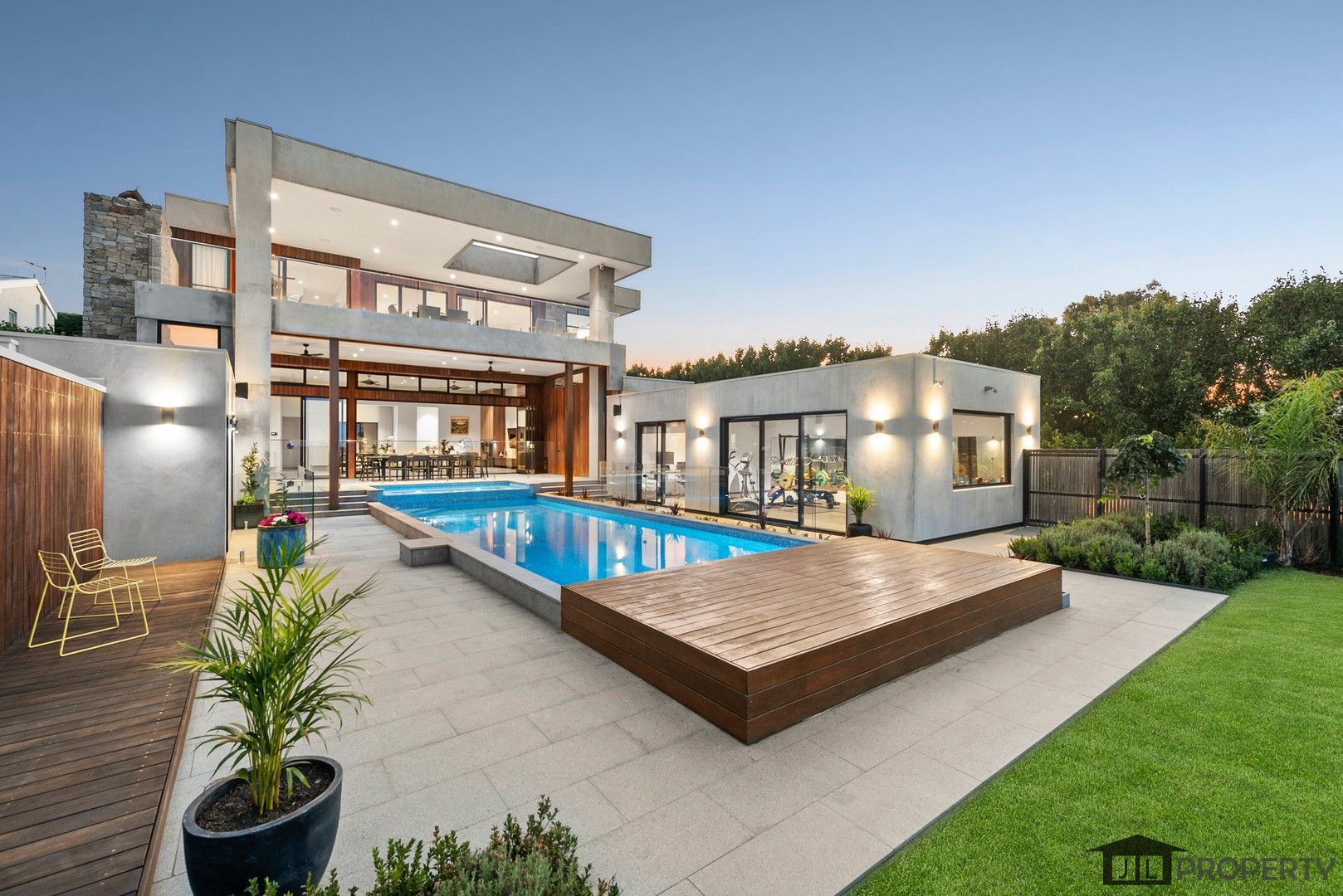 38 Two Bays Crescent, Mount Martha VIC 3934