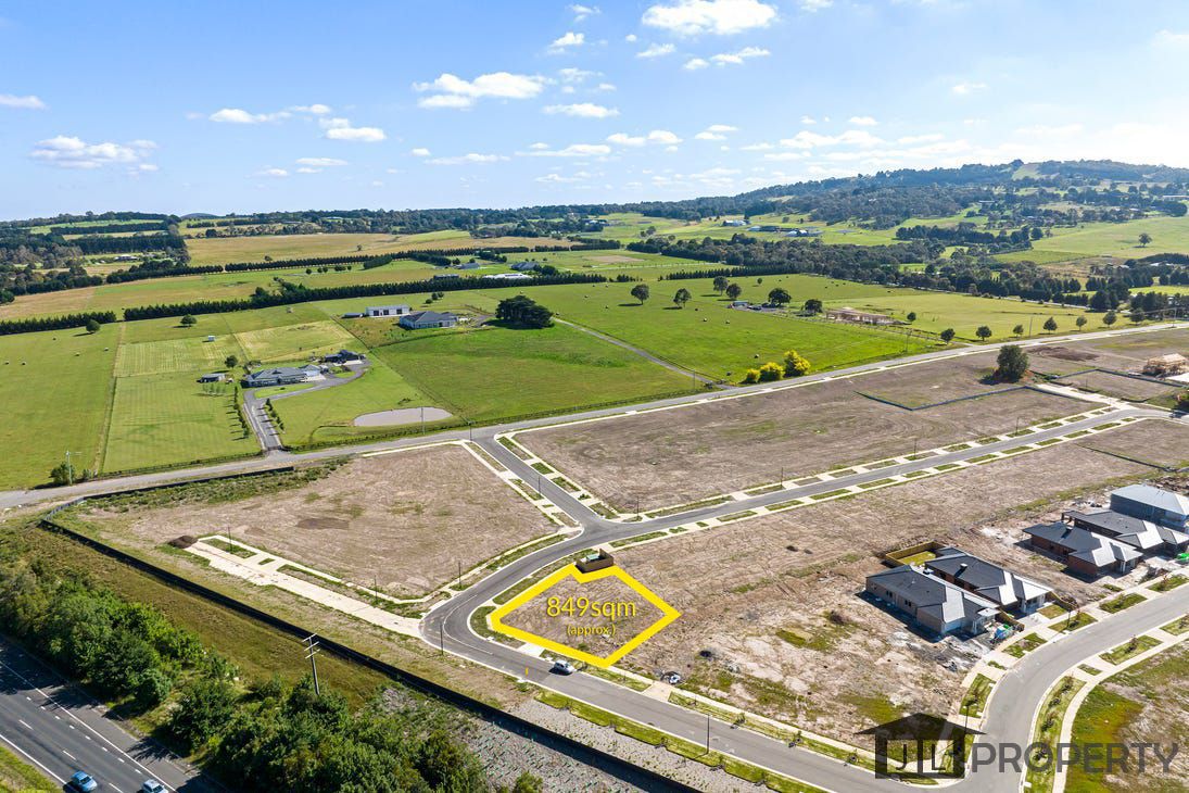 65 Dalk Drive, Gisborne, Vic 3437