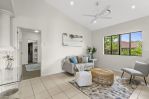 thumbnail-3-romaine-court-glenella-qld-4740-12